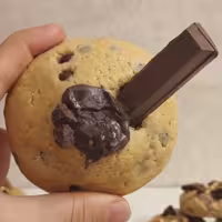 کوکی نارگیلی با مغز ترافل نارگیل دونه ای(ارسال پس کرایه و با پیک)