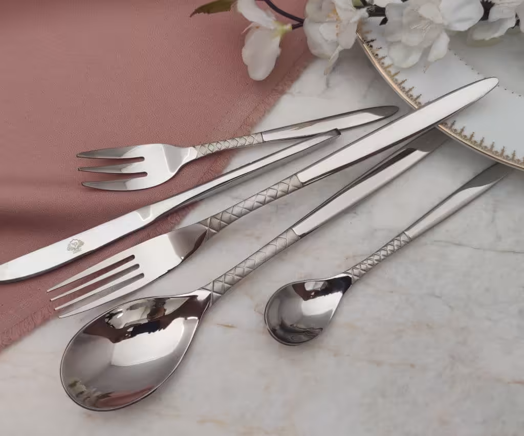 سرویس قاشق وچنگال 12 نفره پالرمو کد 1188s