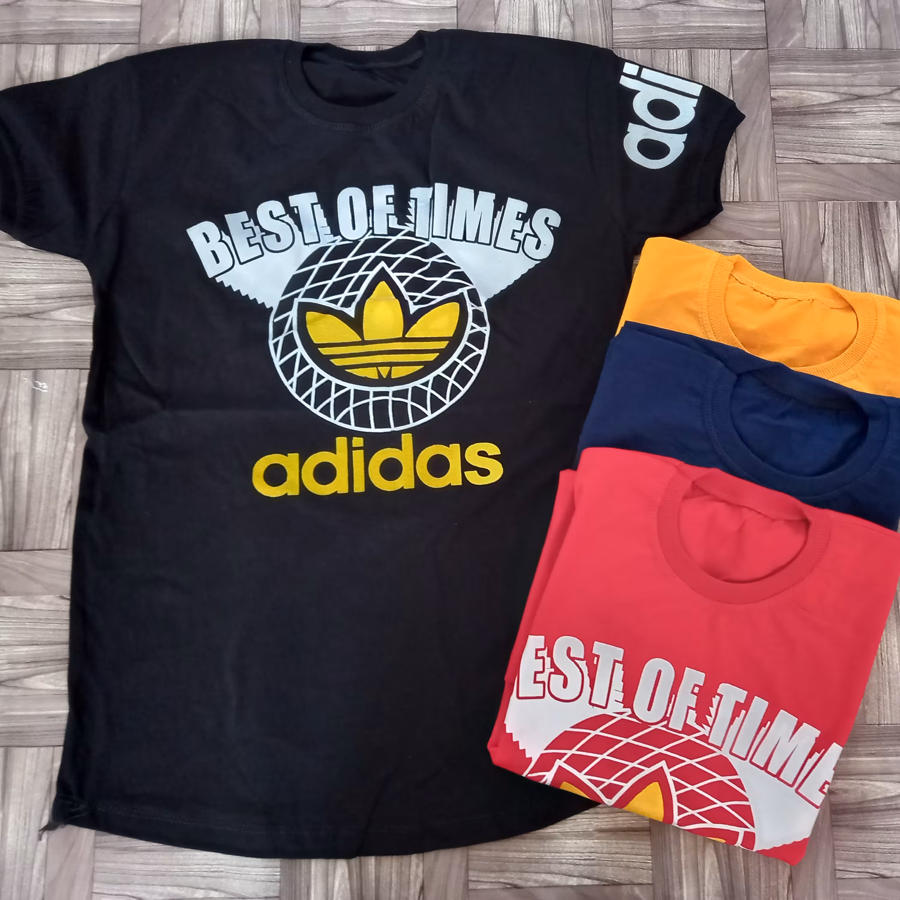 تیشرت پسرانه ادیداس دارای رنگبندی سایز60 جنس کار نخ پنبه