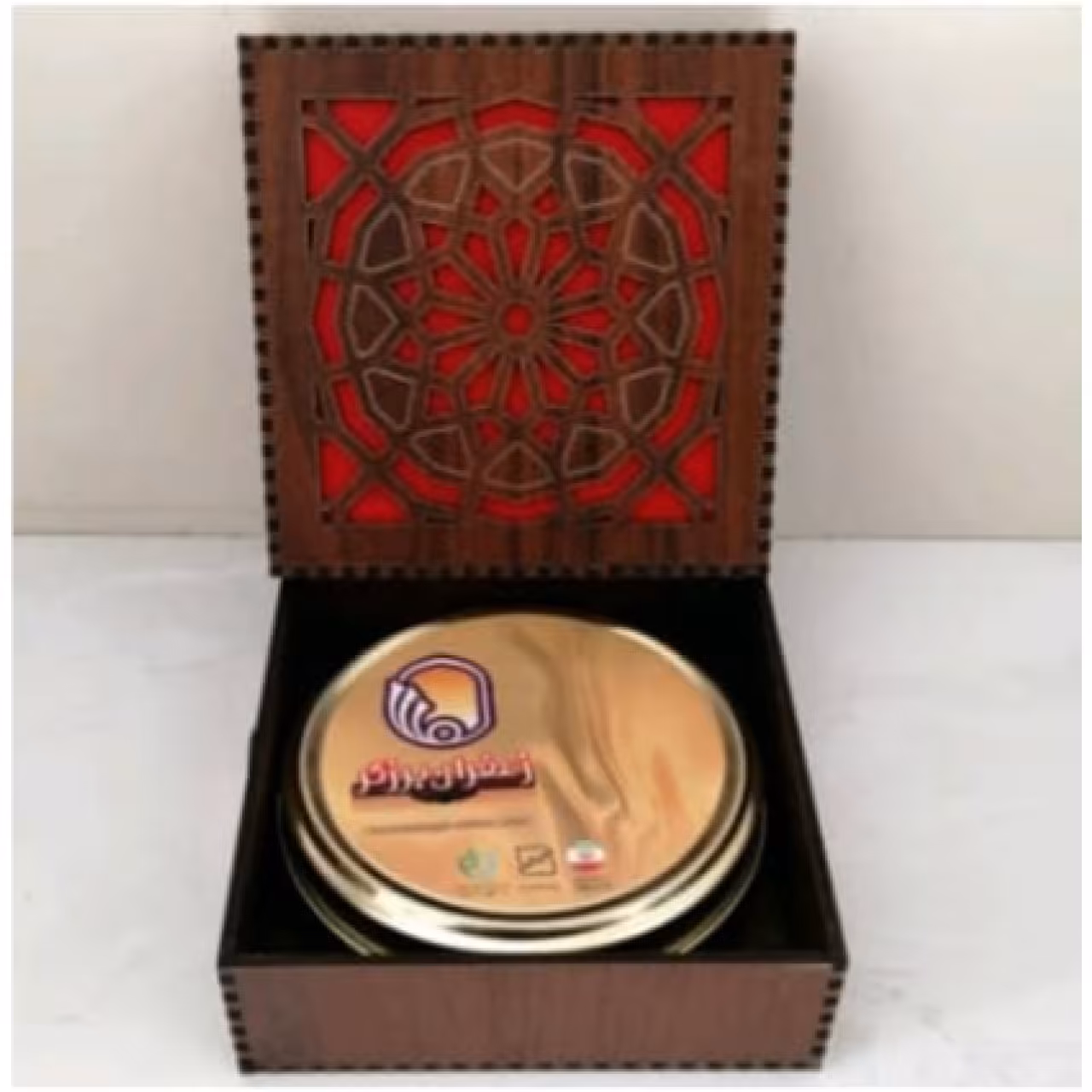 پک کادویی زعفران نگین ممتاز 2 مثقالی آقای عطار