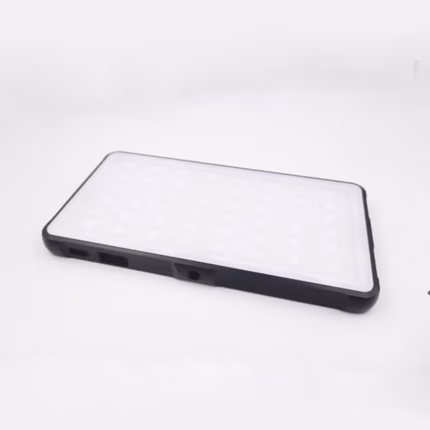 نور ال ای دی RGB با قابلیت پاوربانک

