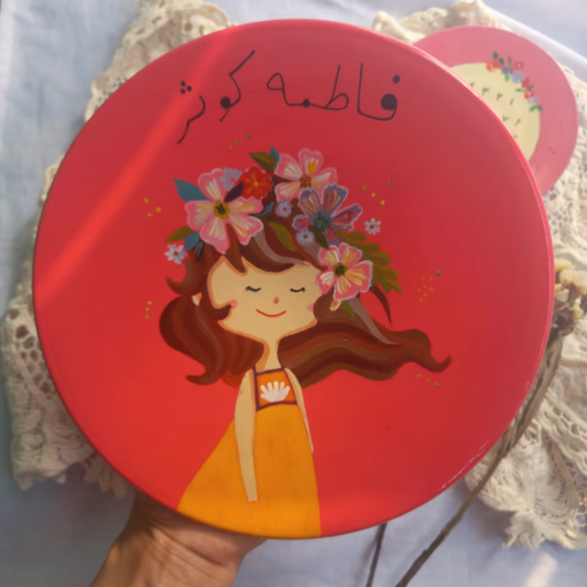 دیوارکوب سفالی دخترانه با اسم