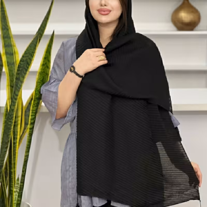 شال مشکی پلیسه ریز جنس خوب