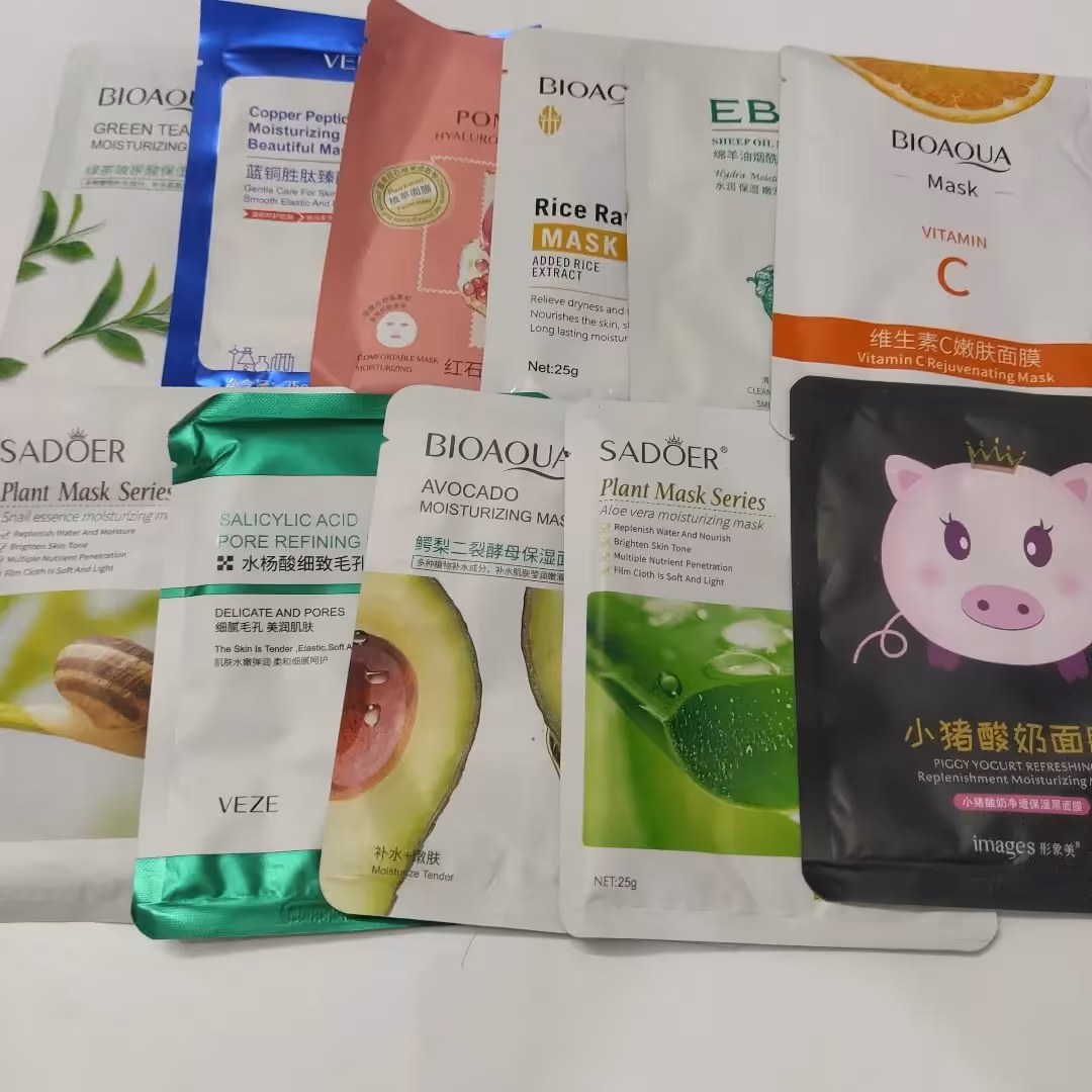 پک بیست تایی ماسک ورقه ای رایحه های جور  برند های مختلف پس کرایه