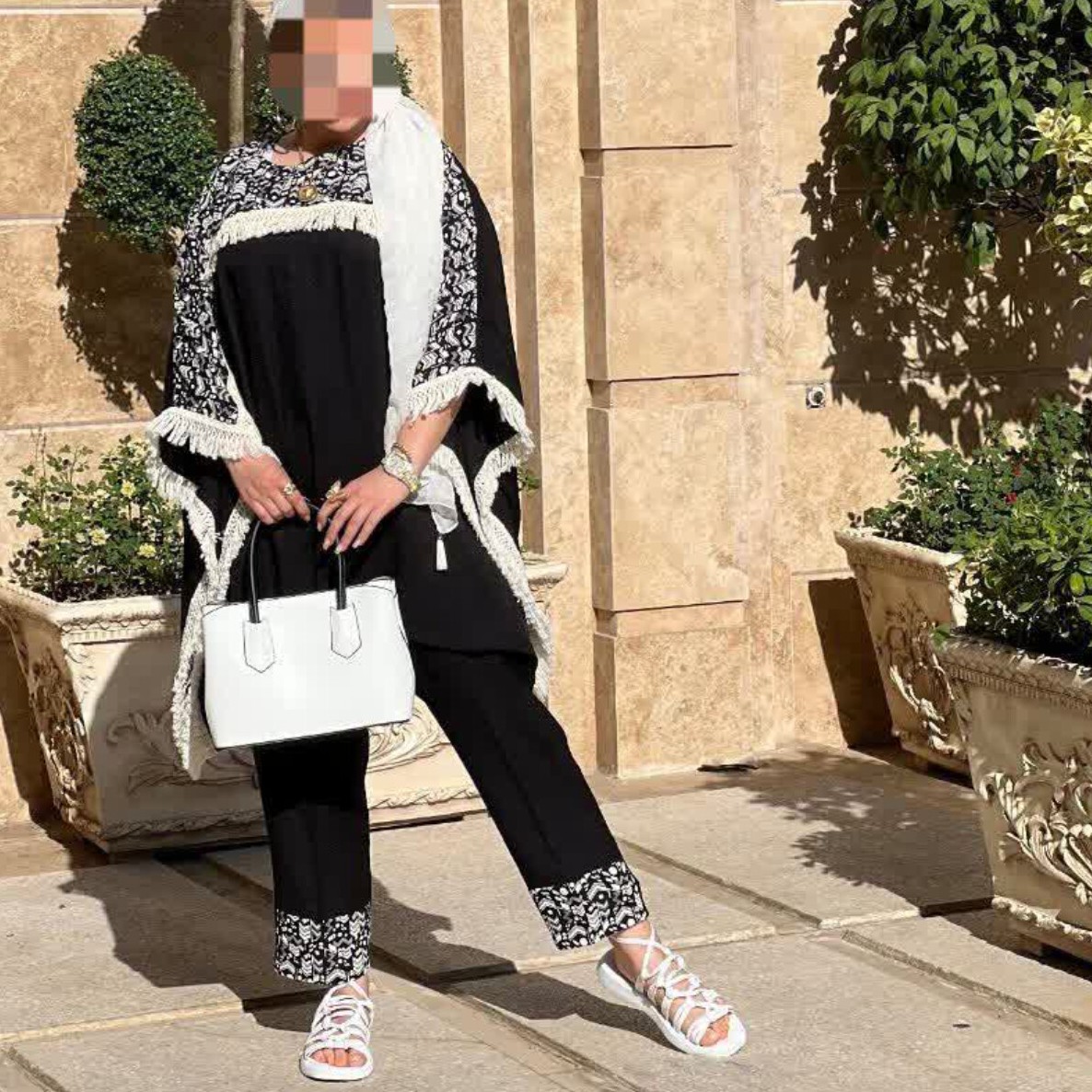 مانتو پانچ الهام 
