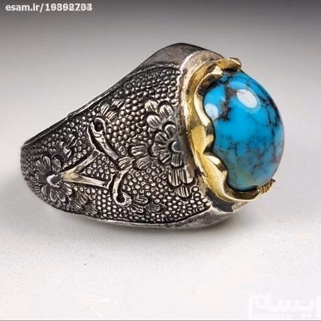 انگشتر فیروزه شجری ناب نیشابور رکاب تمام دستساز چنگ طلایی با پایه سیاه قلم