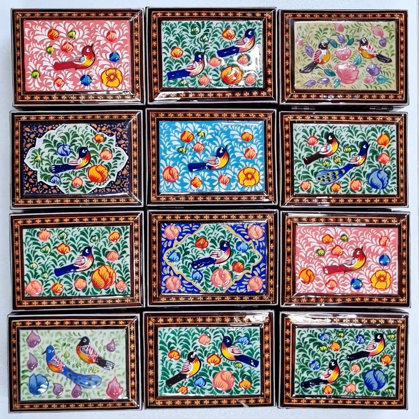 جعبه جاجواهری چوبی خاتم کاری نقاشی گل و مرغ 11 سانت