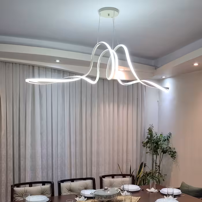 لوستر هوشمند مدرن vip اپ موبایل چهار حالته با ریموت و دیمر طرح مارپیچ