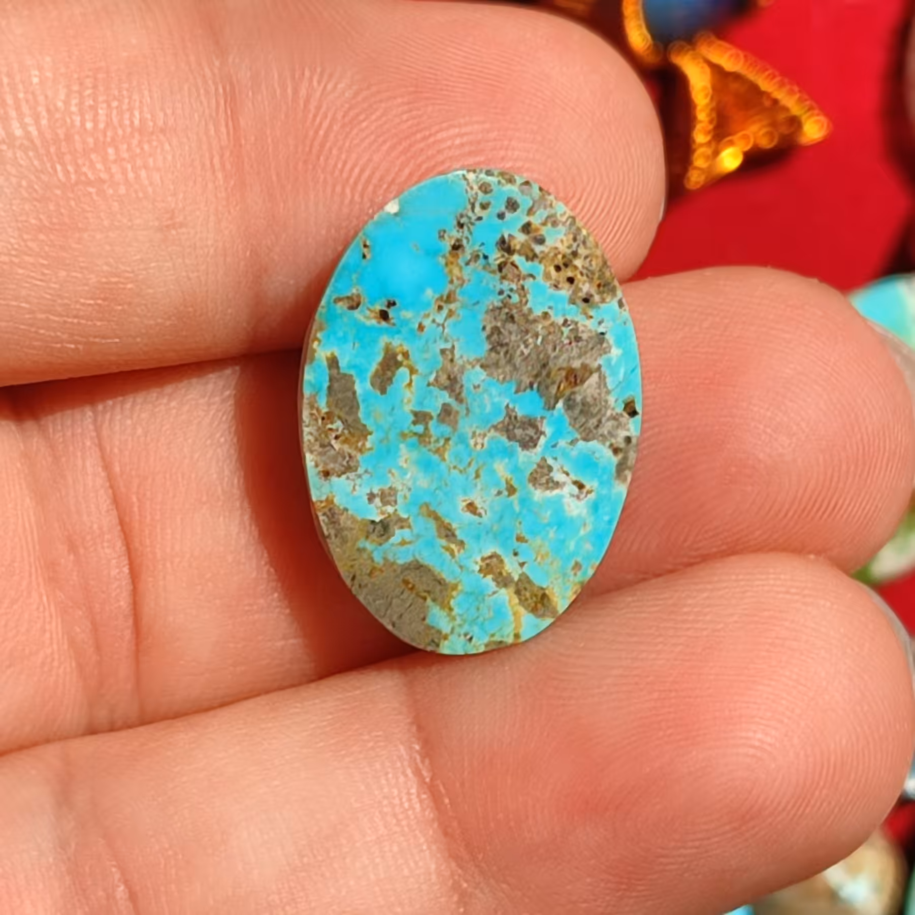 نگین فیروزه نیشابور با وزن 2.8 گرم