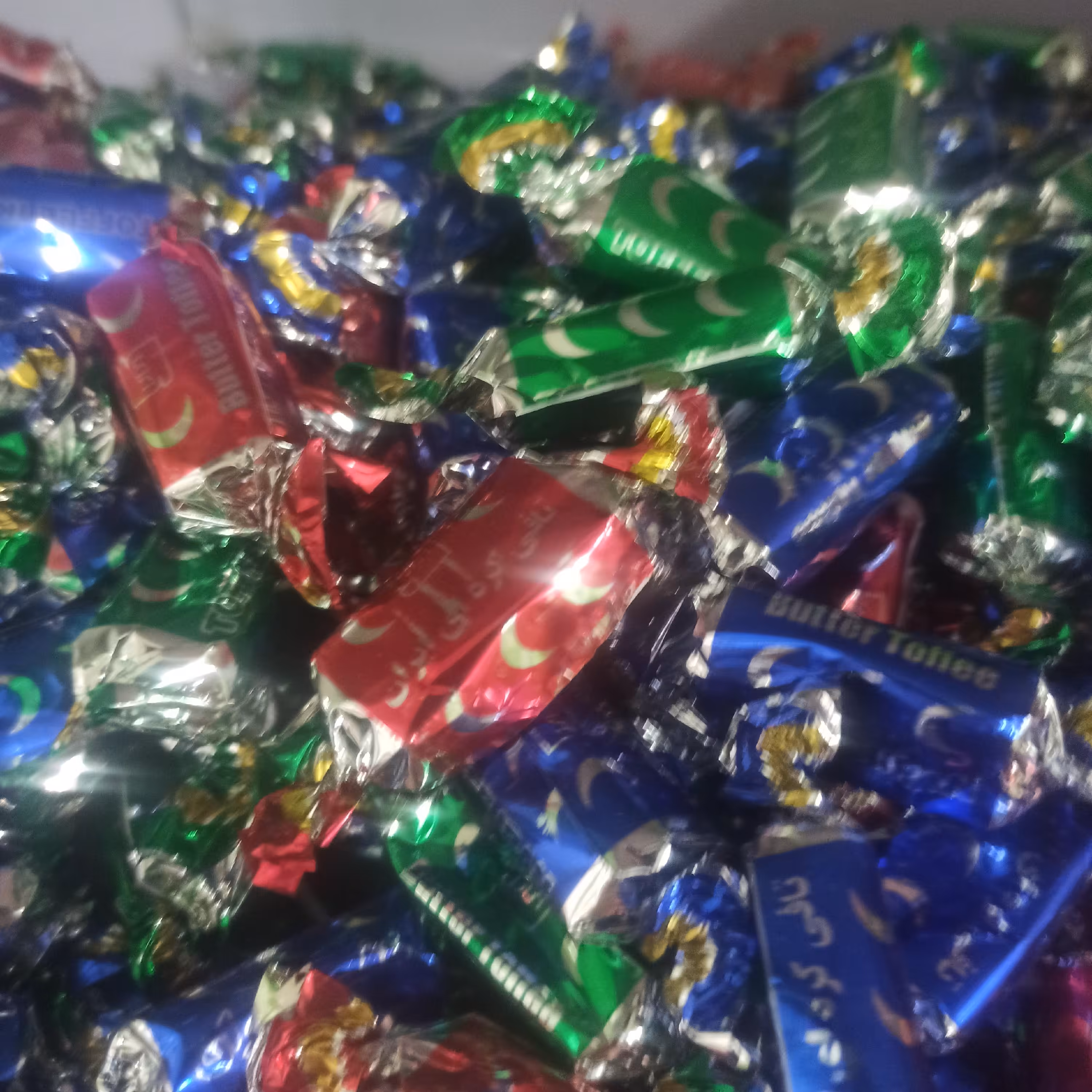 تافی کره ای نرم تازه درجه 1 تضمین کیفیت