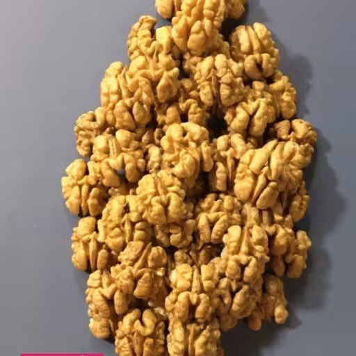 مغز گردو تویسرکان کارتن 8 کیلوگرم 