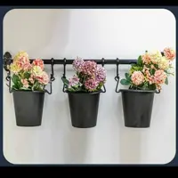 استند دیواری سه گلدان آویز 