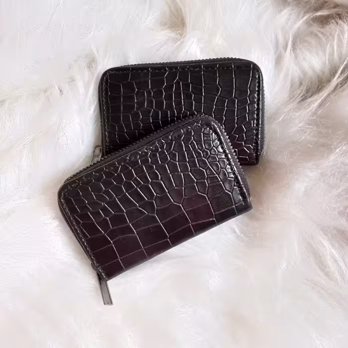 جاکارتی آکاردئونی کیف کارت مشکی طرح سنگ طرح کروکودیل 