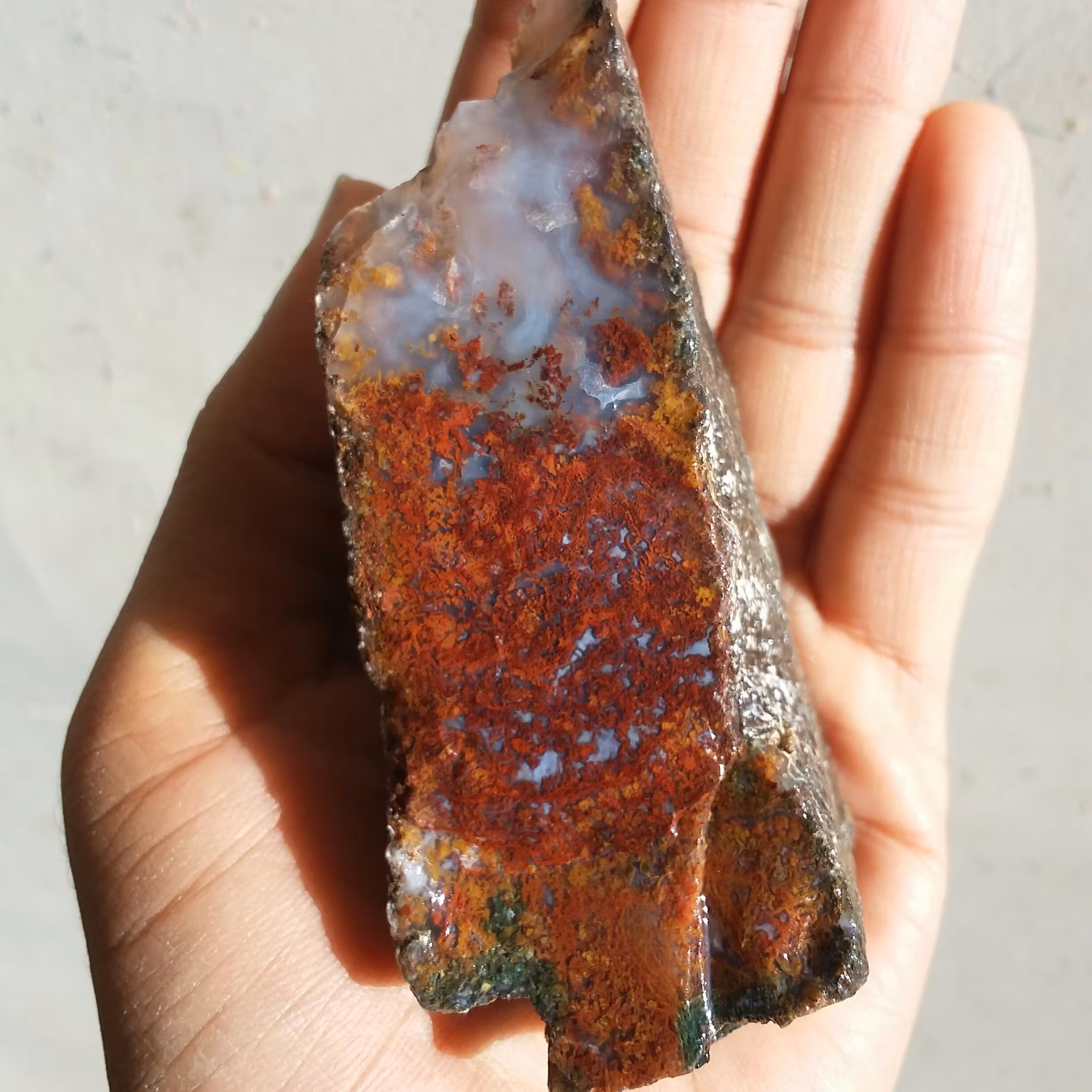 سنگ راف عقیق شجر منظره 7رنگ محشر شاهکار خلقت دیدنییییی کاملا طبیعی تصویر از دو جهت نمونه
با قابلیت ساخت چندین نگین محشر