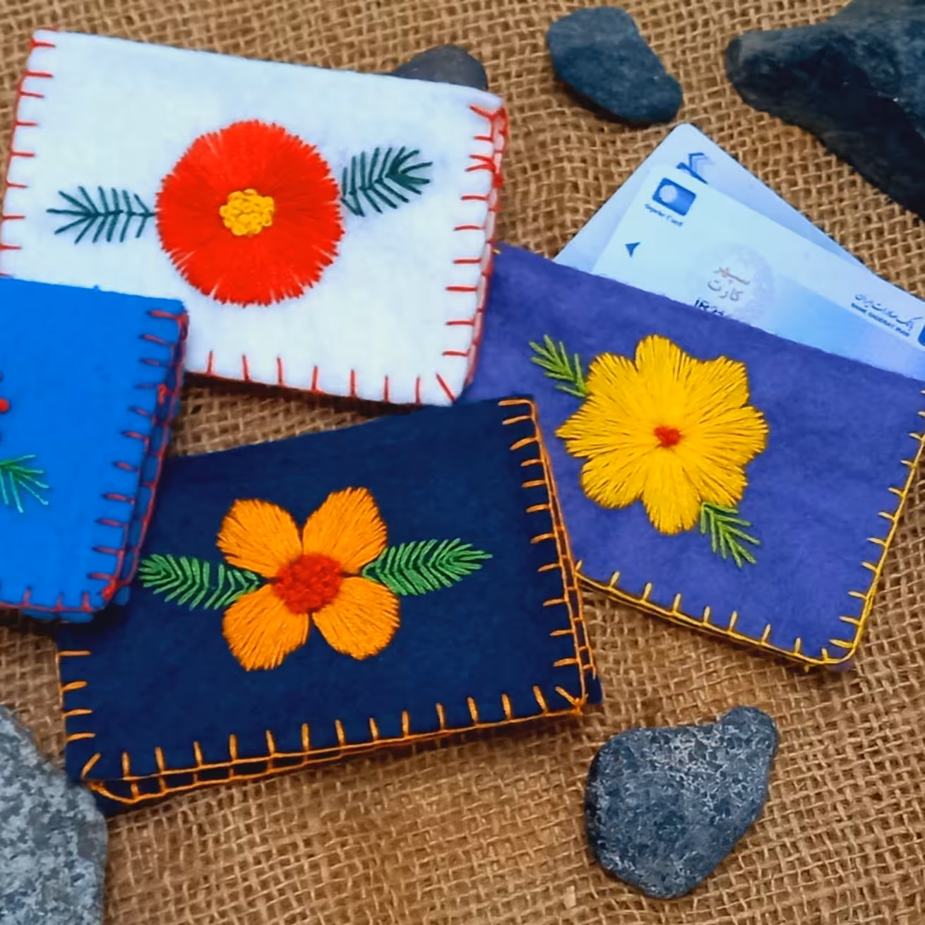 جاکارتی گلدوزی شده