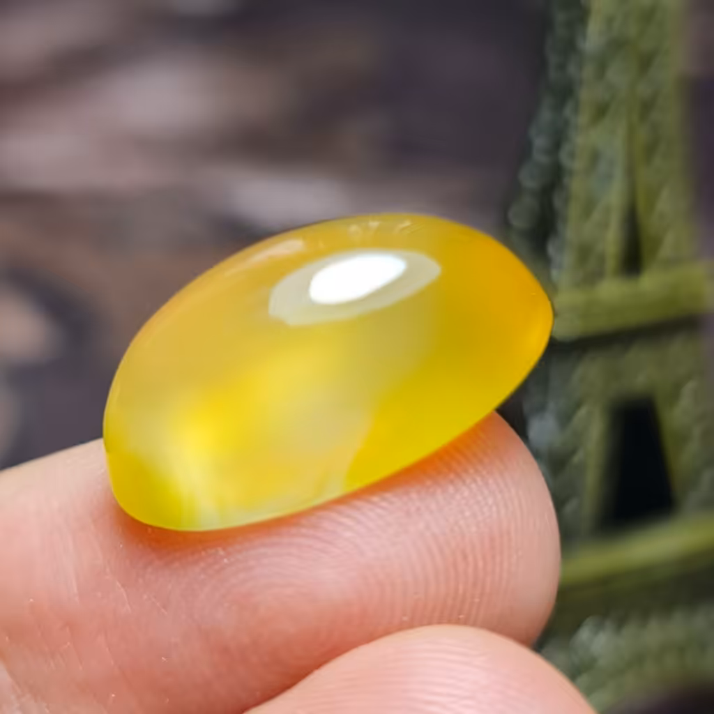 نگین فوق العاده زیبای سنگ عقیق زرد لانه زنبوری اصل خراسانی
کد  26367