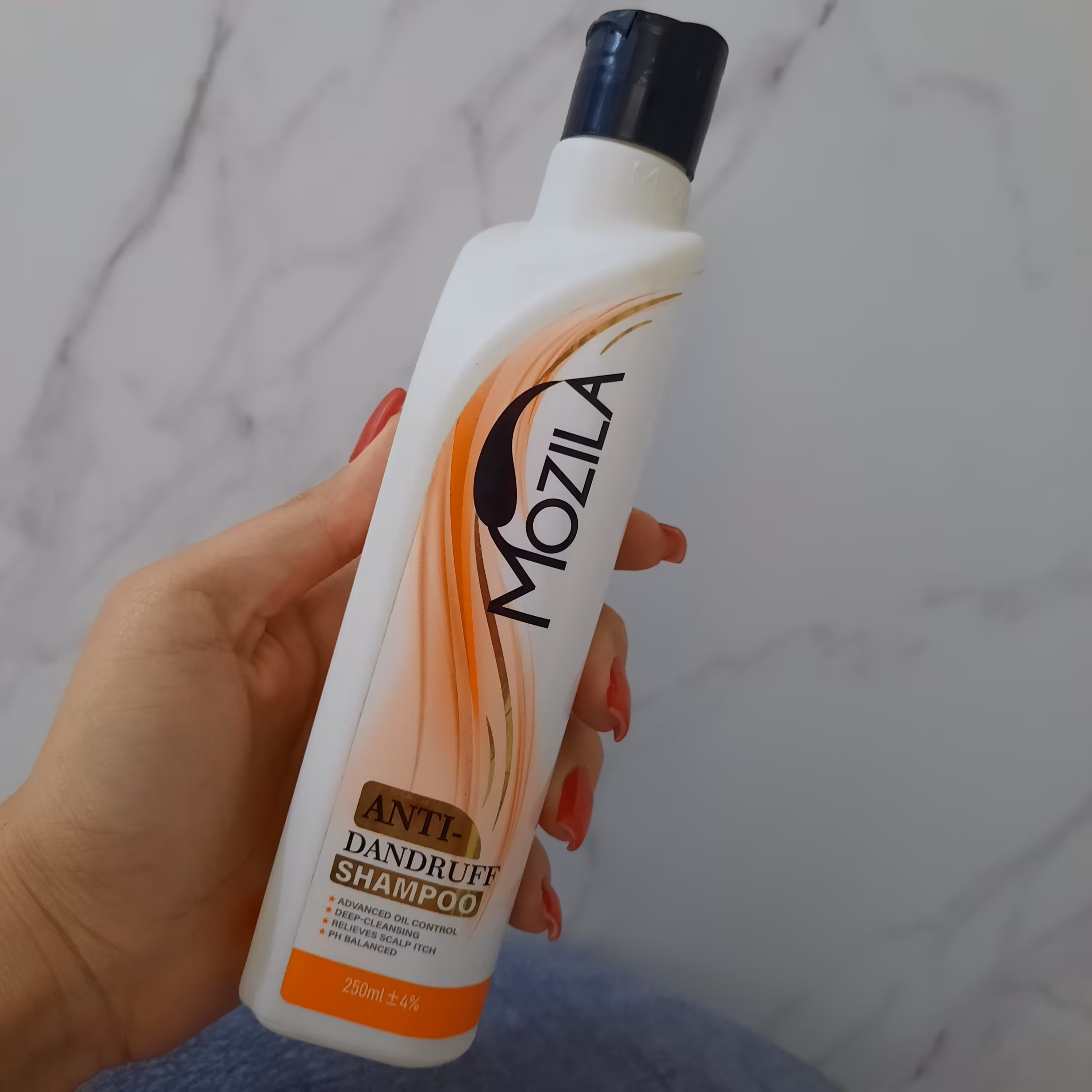 شامپو ضد شوره مو موزیلا ظرفیت 250 میلی لیتر