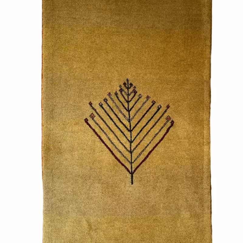 گبه دستباف  یک و نیم متری طرح زرد درختی کد 4655