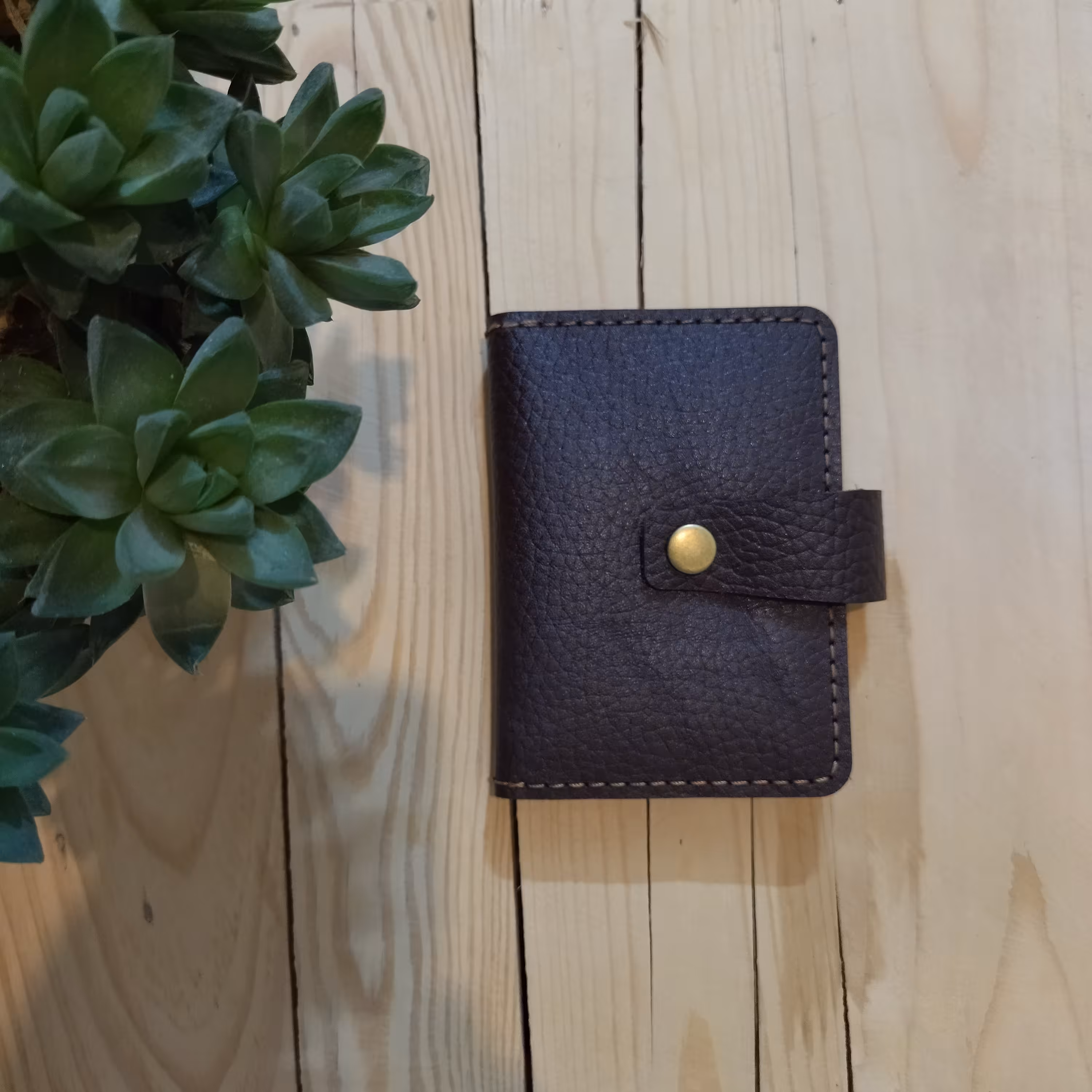 کیف کارتی چرم طبیعی مدل 102