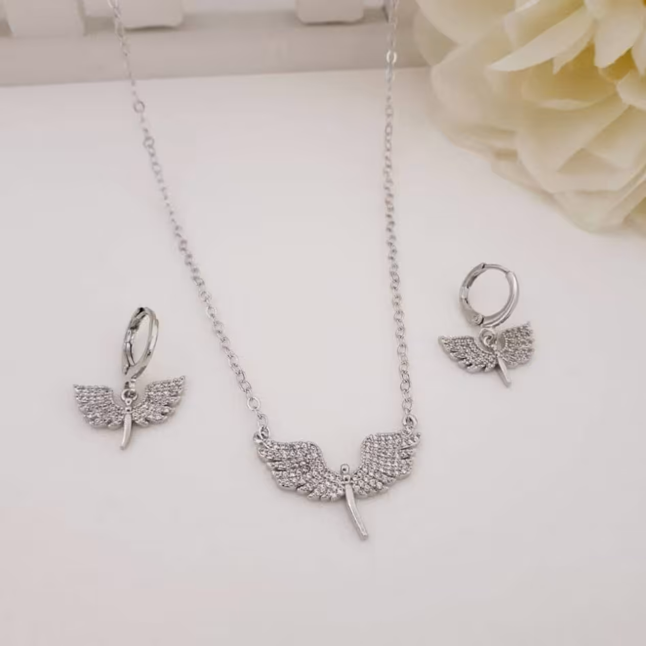 نیمست کد8273طرح جواهر.رنگ ثابت.ضد حساسیت