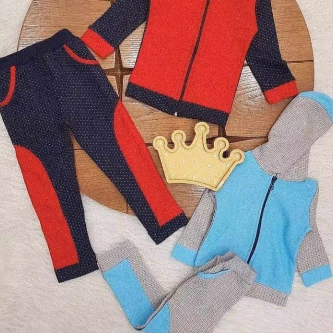 سویشرت وشلوار اسپورت خالدار جنس ژاکارت.دیور مناسب 2سال تا5سالارسال رایگلن