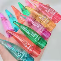 برق لب آلوورا Magic