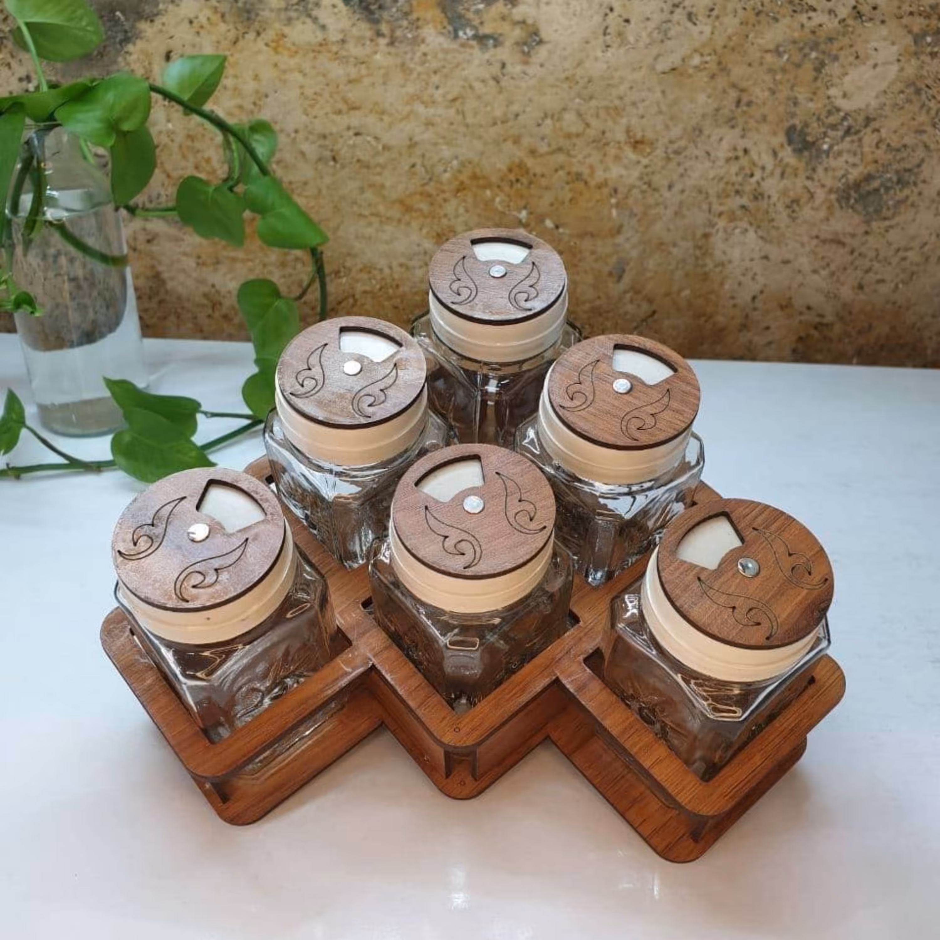 استند ادویه چوبی لانه زنبوری