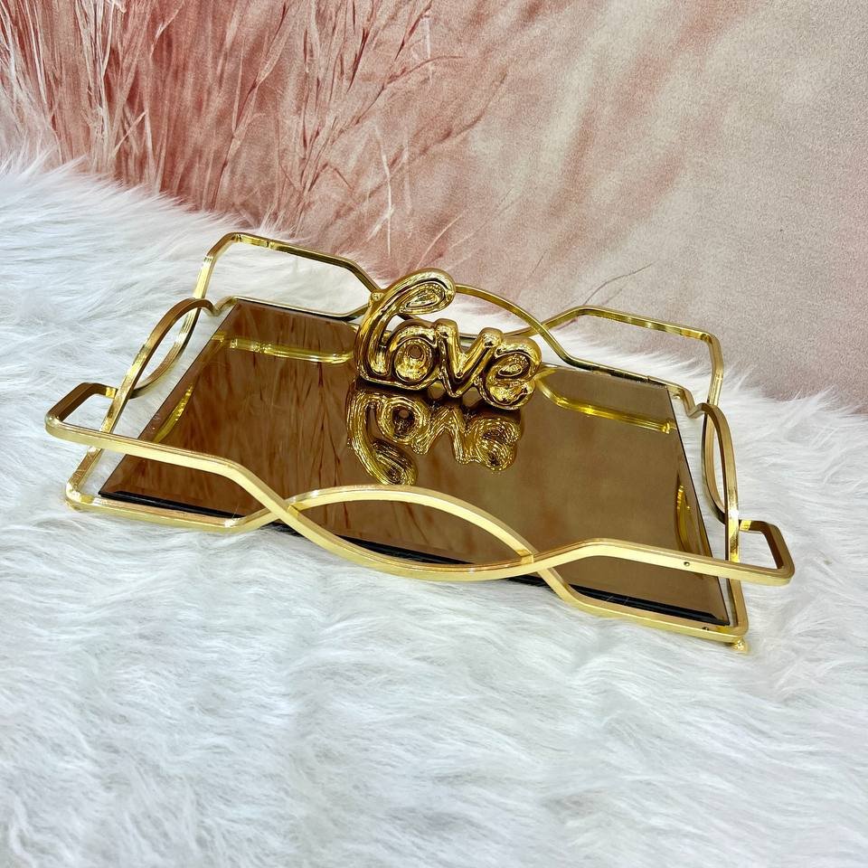 🔱 نام کالا : سینی طرح کمانی
🔱 جنس کالا : فلز آبکاری پرداخت شده
ابعاد : 36*25
🔱هزینه ارسال به عهده مشتری وپسکرایه