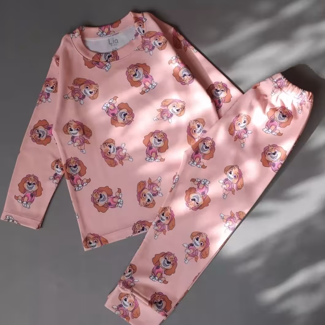 بلوز و شلوار طرح سگ نگهبان نخ پنبه درجه یک با تن خوری عالی 