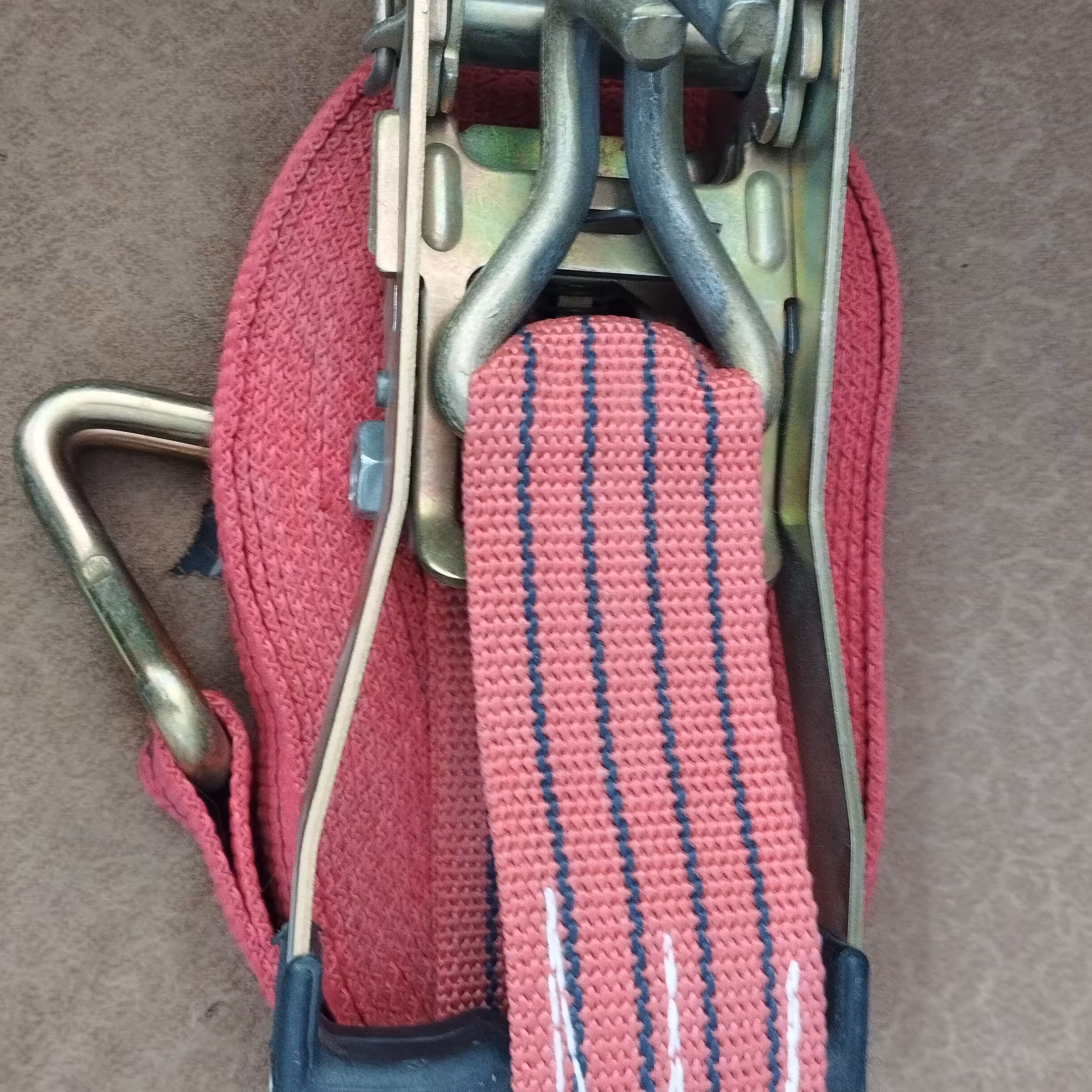 تسمه کانتینر ی بزرگ 