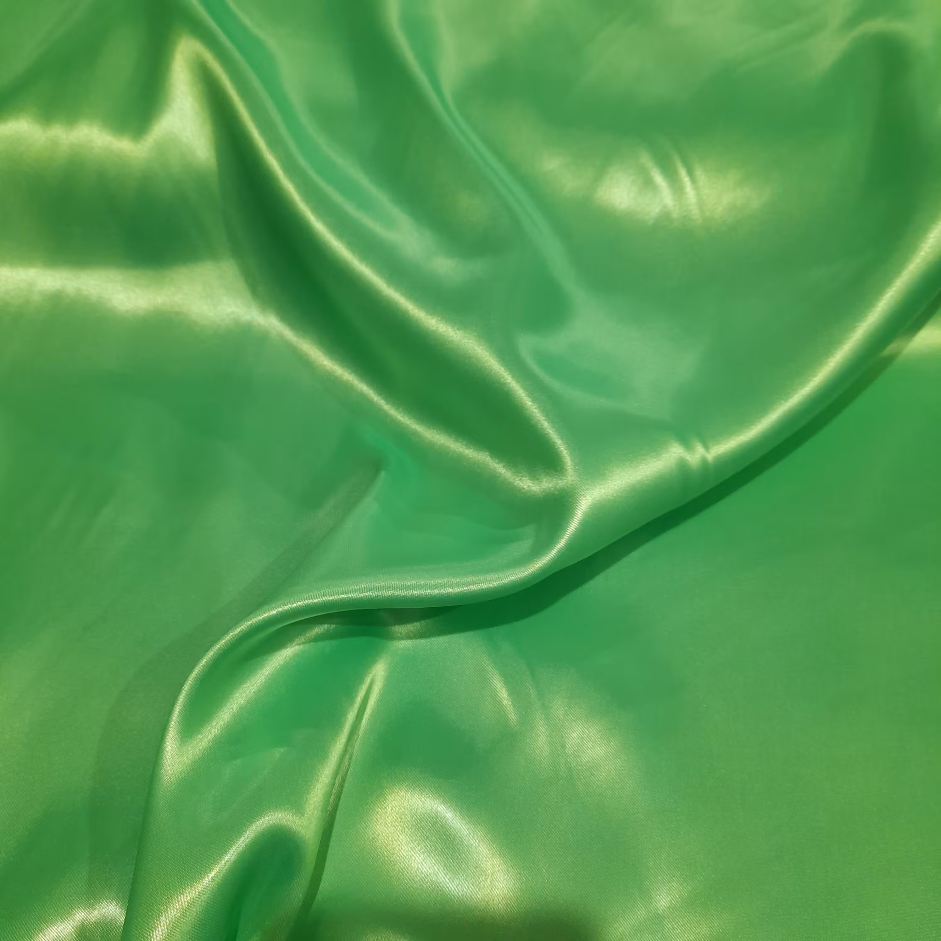 ساتن سبز  کم رنگ عرض 1.5