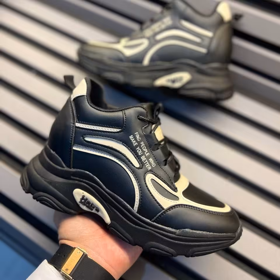  کفش و کتونی  کلاسیک  چرم  زیره پی  یو 