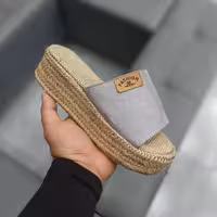 دمپایی کنفی