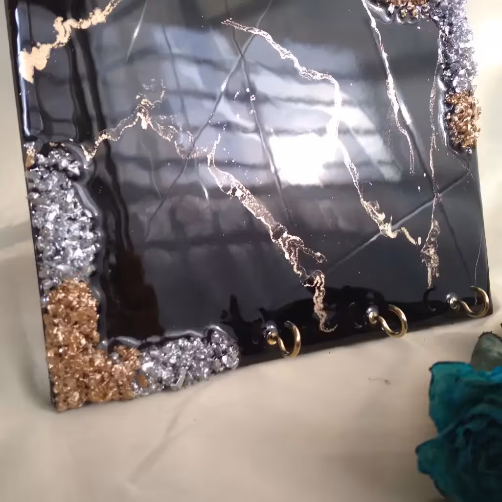 جاکلیدی دیواری رزینی  طرح مرمرمشکی