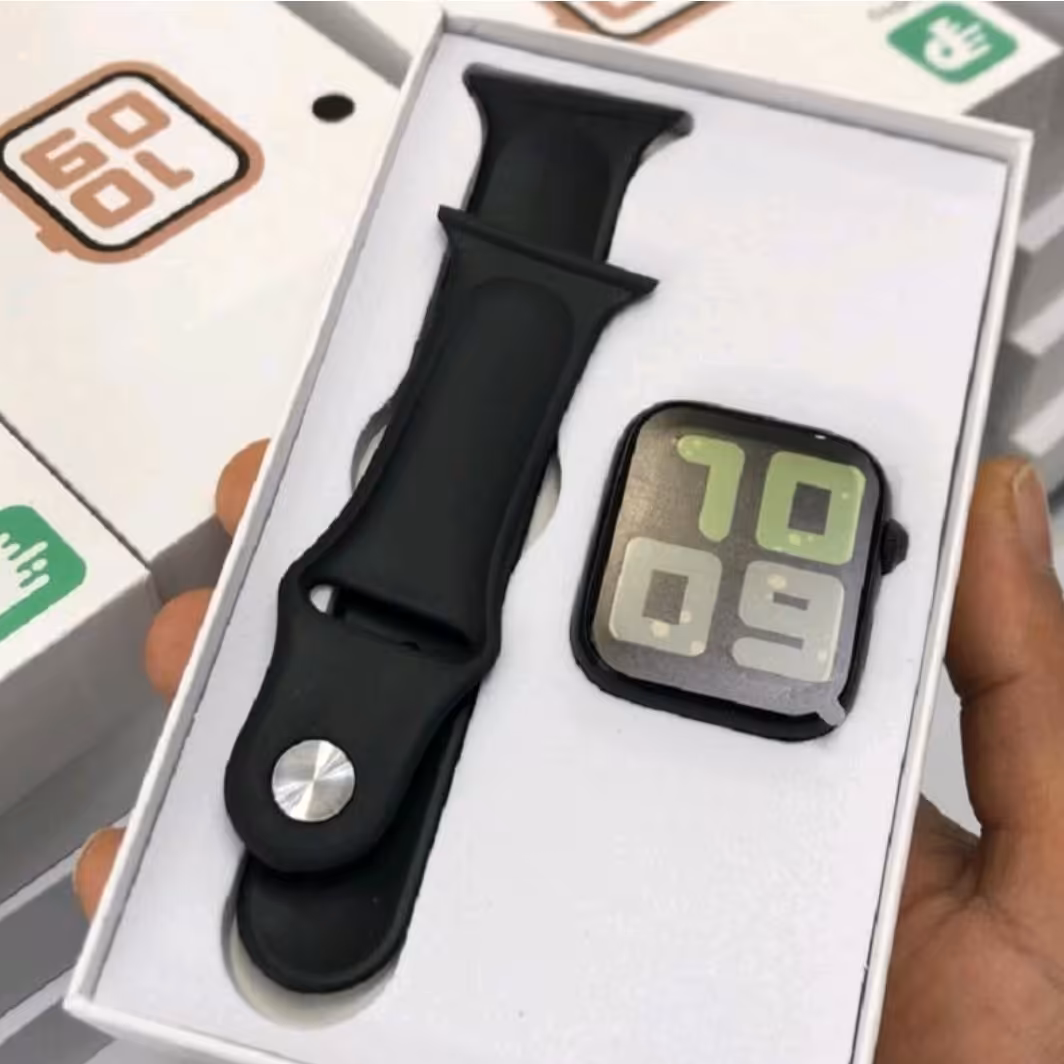 ساعت هوشمند t500اصلی زبان فارسی به  همراه هدیه غرفه دار برای اولین خرید