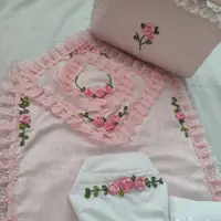 ست جشن عبادت چادر سجاده وکیف دستی روباندوزی شده بسیار زیبا 