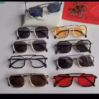 عینک آفتابی زنانه ومردان مارک دیور کد01(رنگ های متنوع)