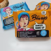 دستمال مرطوب