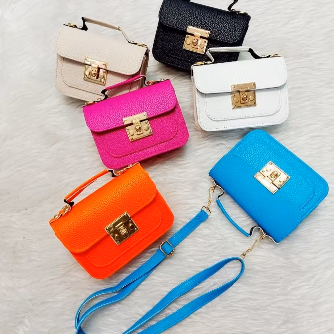 کیف پاسپورتی قفل دار کد 250