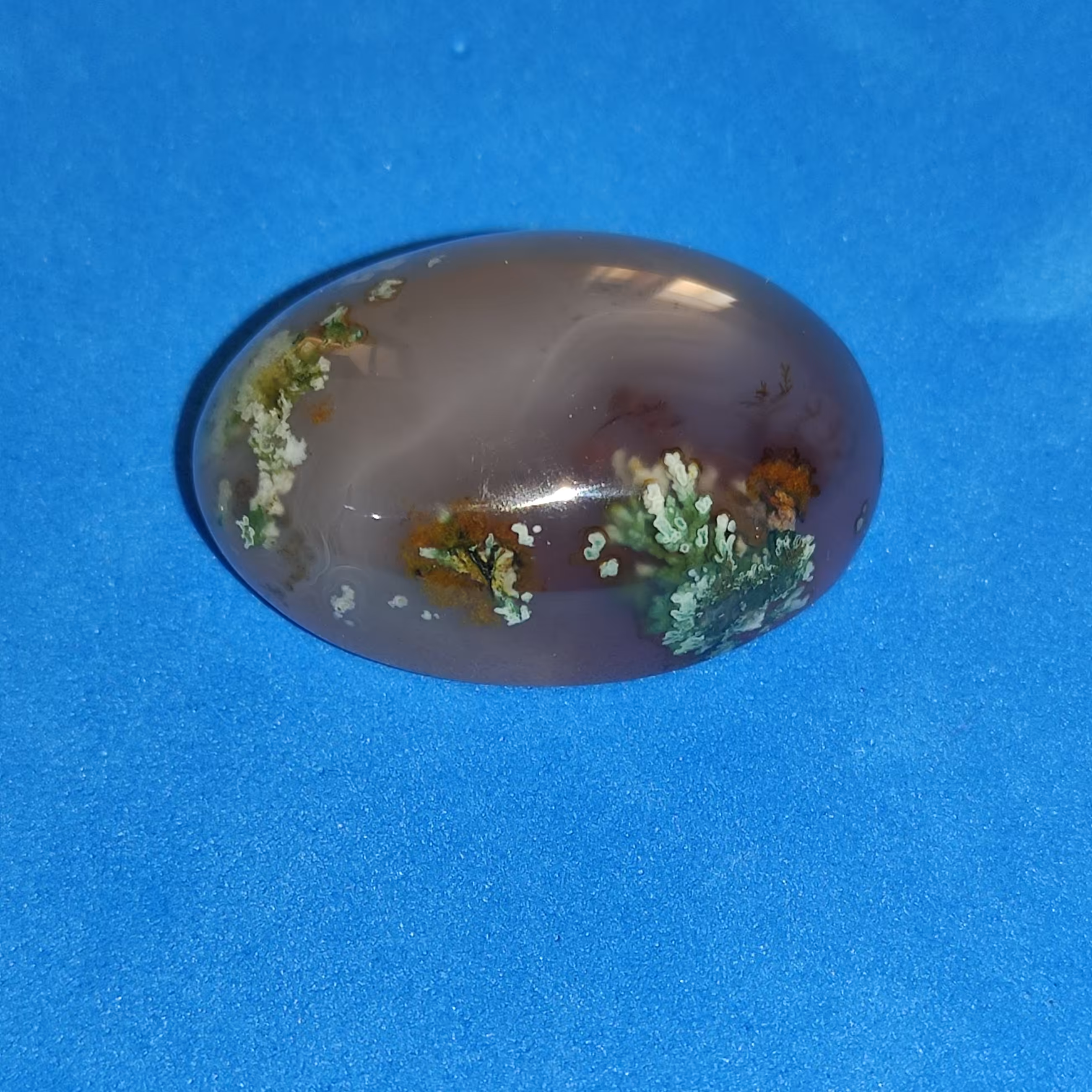 نگین زیبای عقیق شجر بهاره 