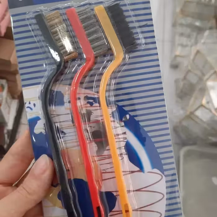 فرچه و برس سه تایی فلزی دسته پلاستیکی کندو دکور 