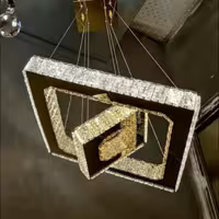 لوستر آویز کریستالی مربع سایز 40.20 استیل نقره ای(پس کرایه )