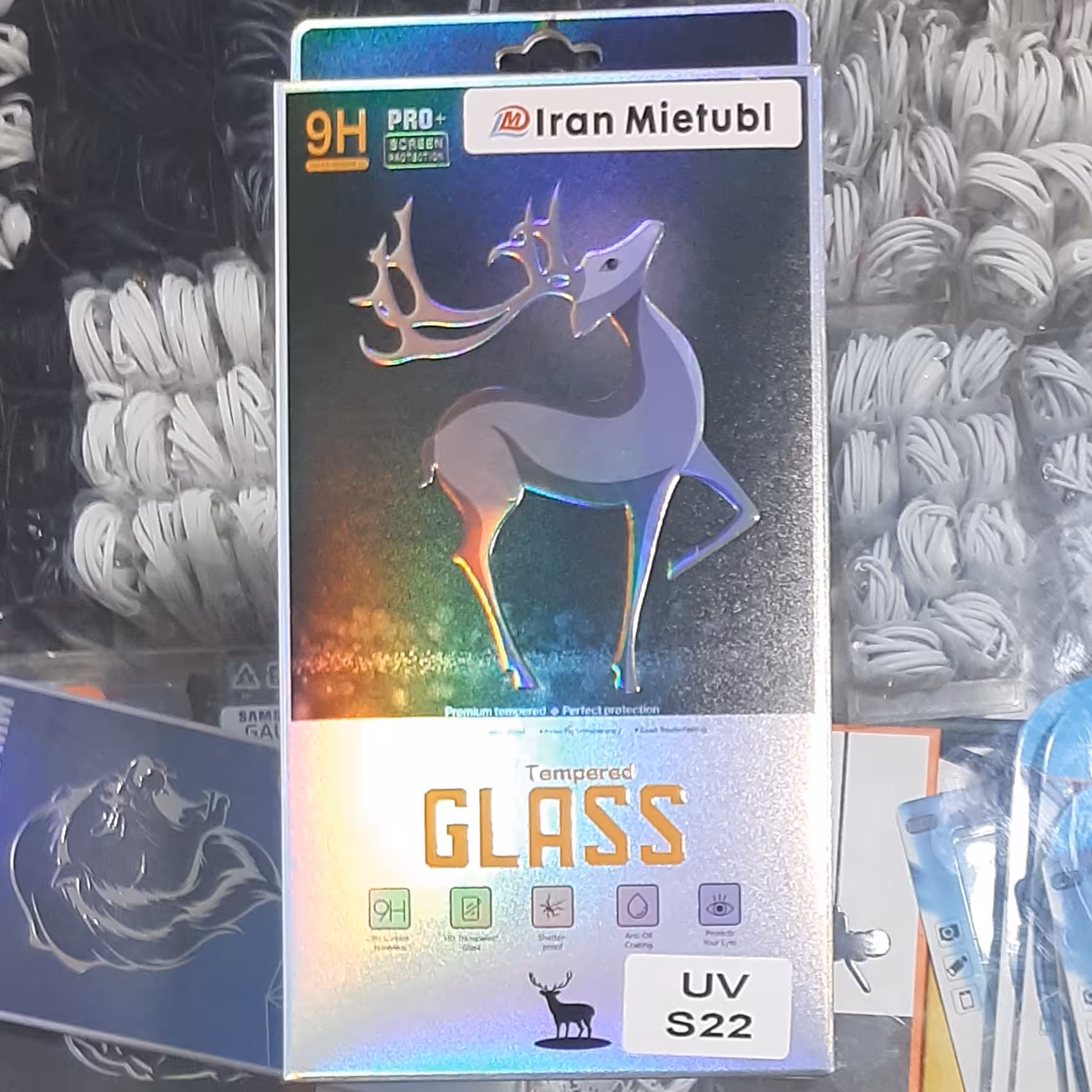 لیبل و محافظ صفحه نمایش UV مخصوص گوشی s22 