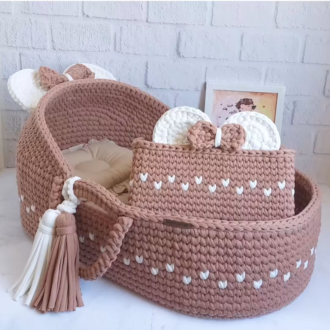 کریر نوزاد و سبد نظم دهنده ی وسایل