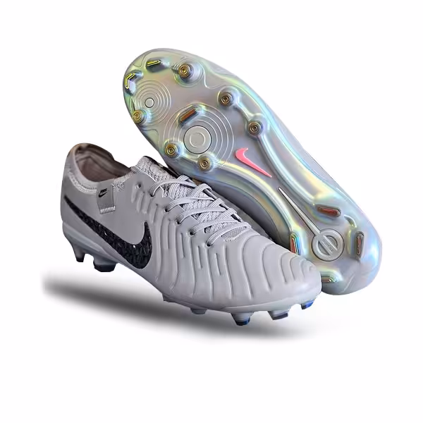 استوک فوتبال نایک تمپو Legend 2024