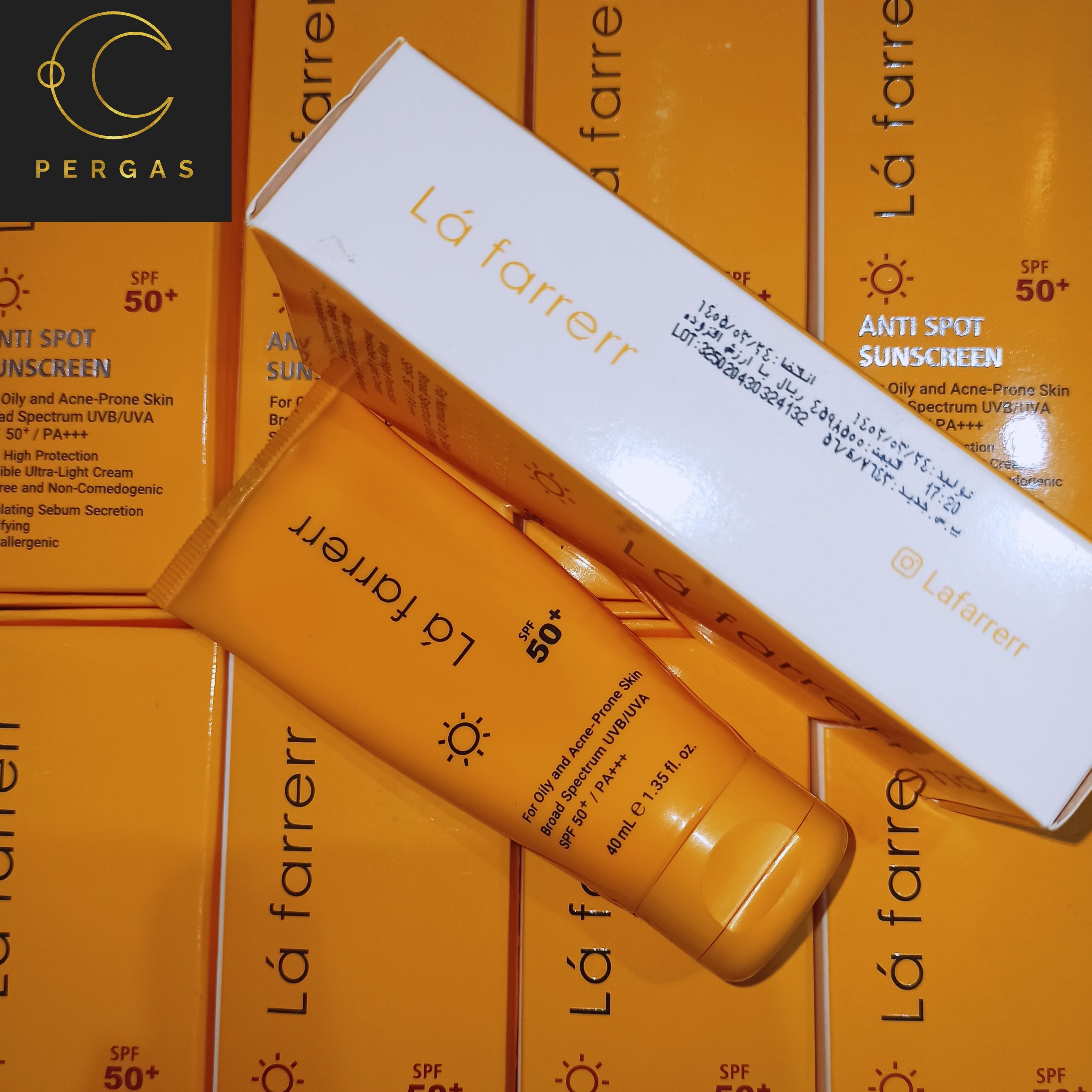 ضد آفتاب لافارر SPF 50 مناسب پوست چرب تاریخ انقضا 1406