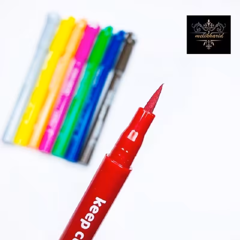 خط چشم ماژیکی رنگی پنجه گربه ای سرخابی