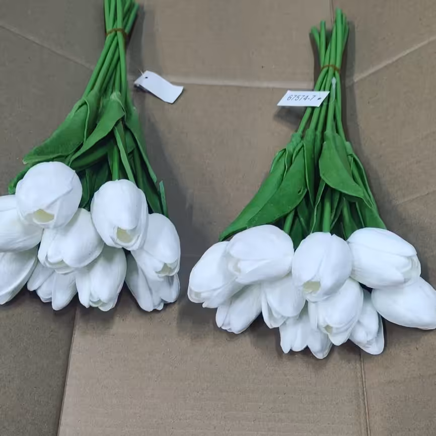 گل لاله ی لمسی