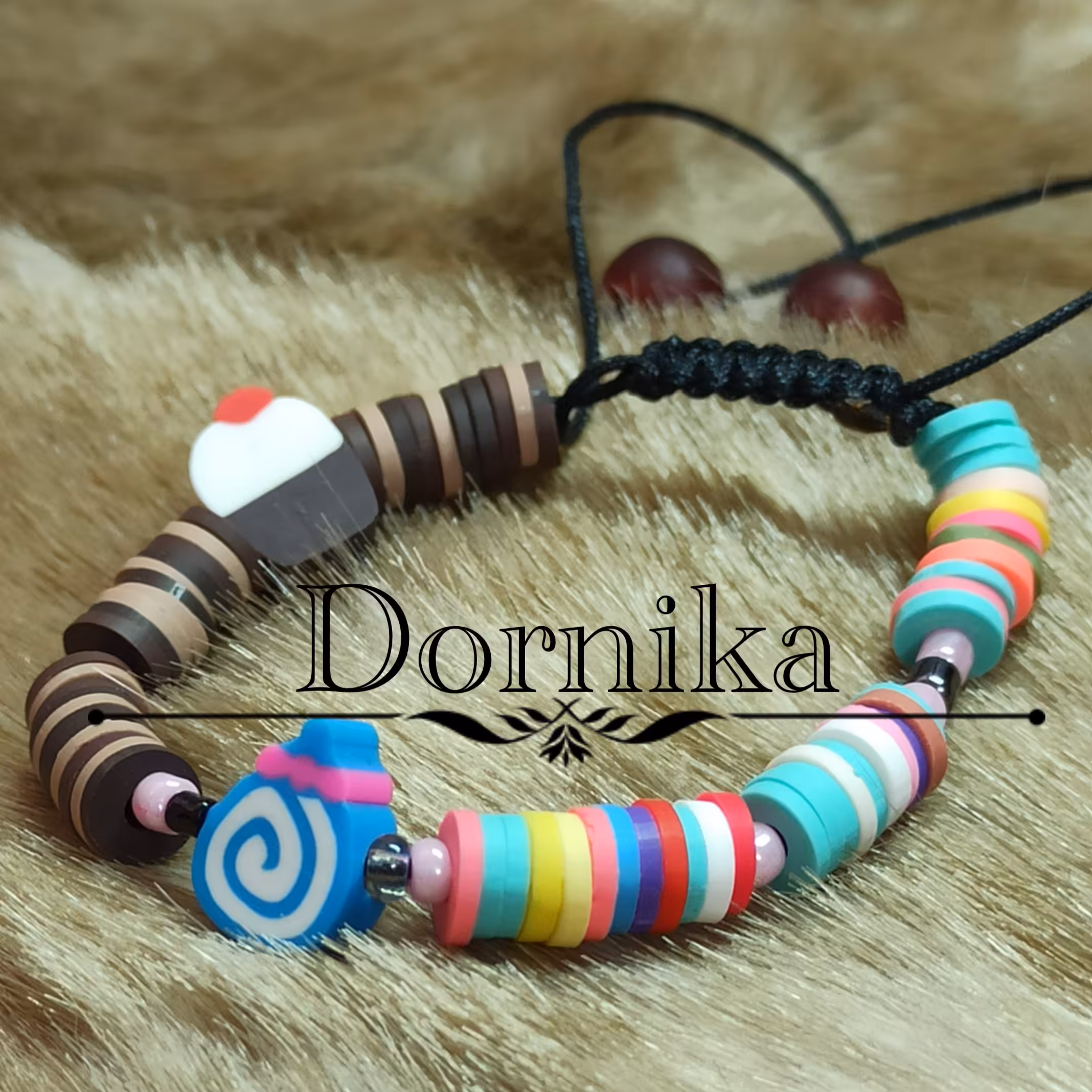 دستبند فیمو شکلاتی ابنباتی در رنگ های متنوع و قفل کشویی 