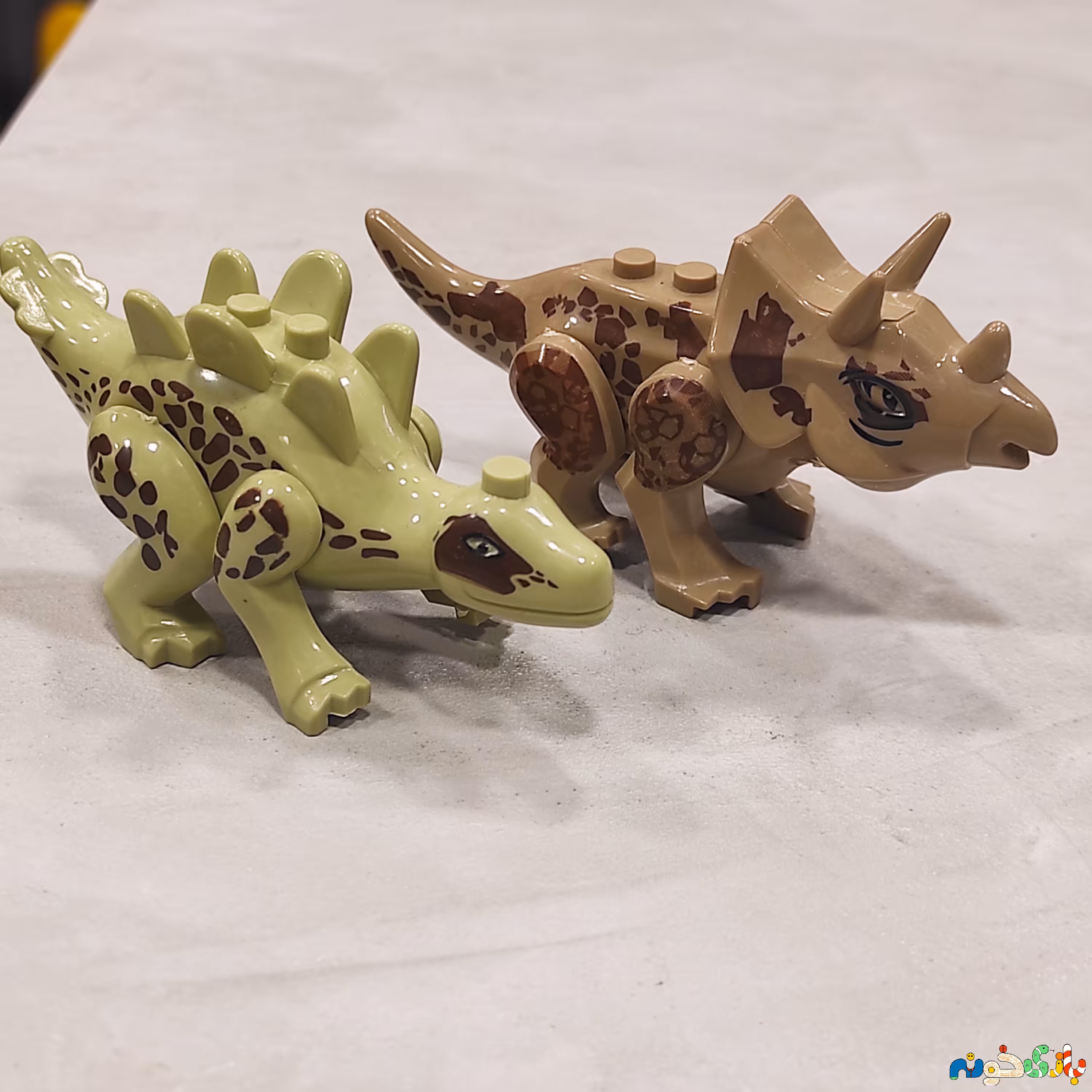 اسباب بازی لگو تکی دایناسور ساخته شده وارداتی ابعاد 6در 5 سانت 